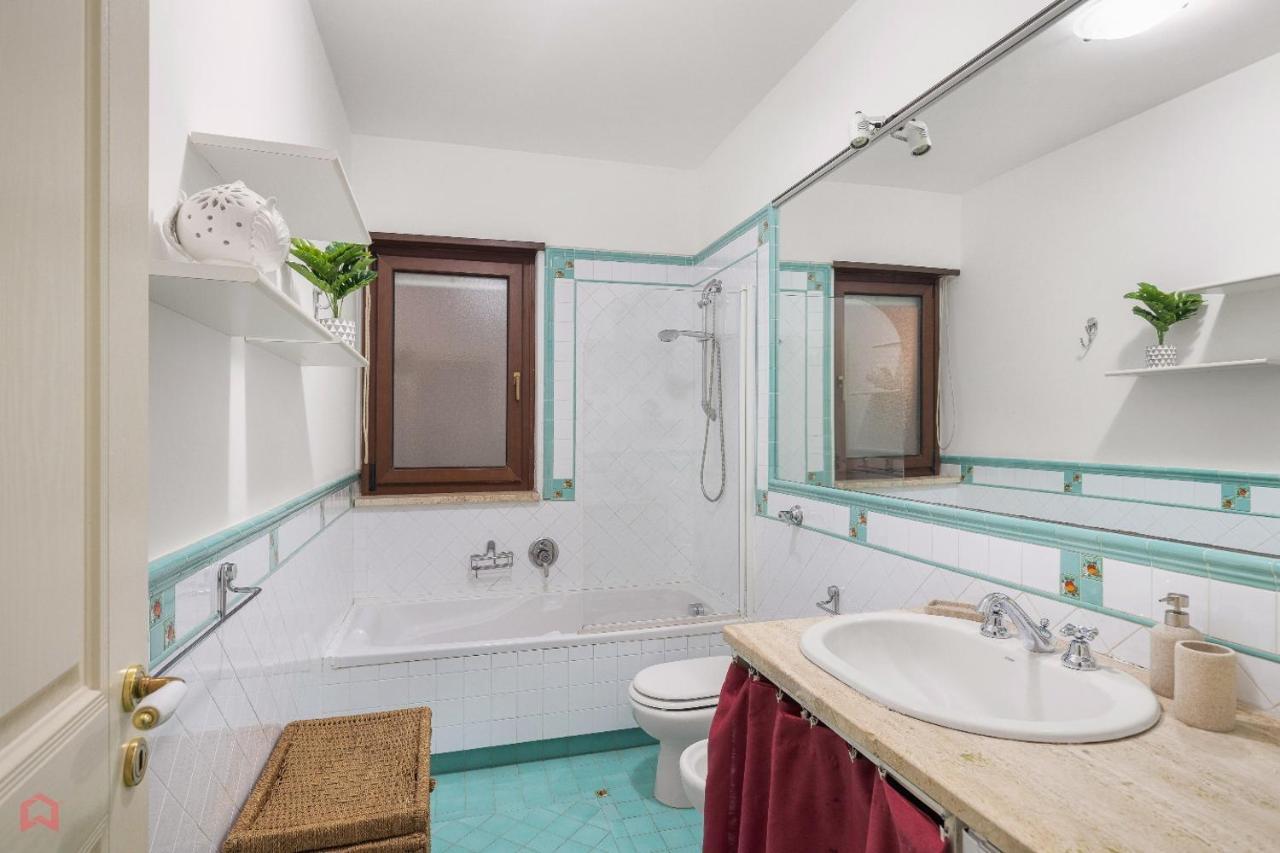 Apartment Le Calette Dell'addaura By Domusicily